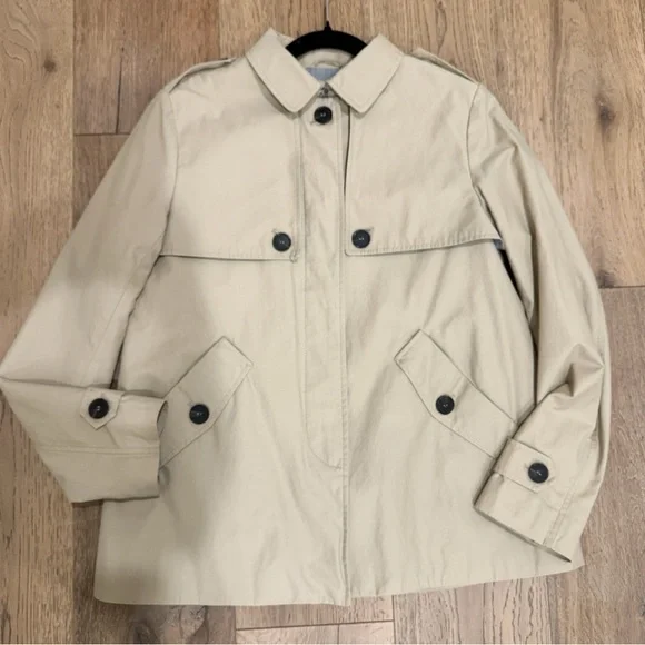 Zara Short Lined Trench Coat with Black Buttons size small EUC - Picture 4 of 6